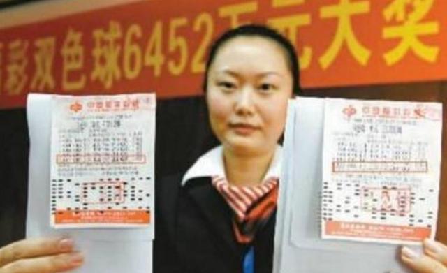 河北彩民花20元买彩票中1111万大奖购彩过程很惊险