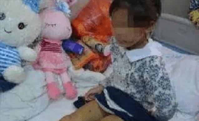 青海母亲燕志云虐死6岁女儿被判7年出狱后挖其骨灰踩踏泄愤