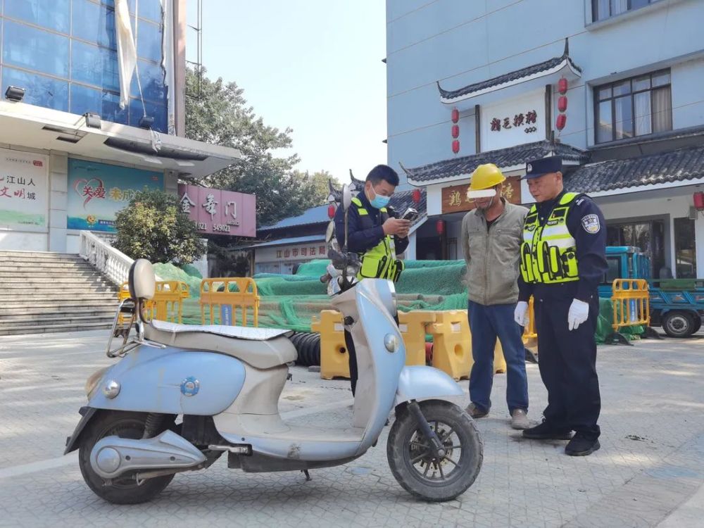 电动车周末也能上牌啦!再也不用担心车子被扣了