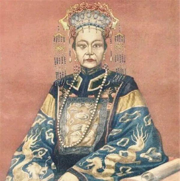 慈禧太后真实"老照片":被美国档案馆珍藏至今,原来慈禧长这样