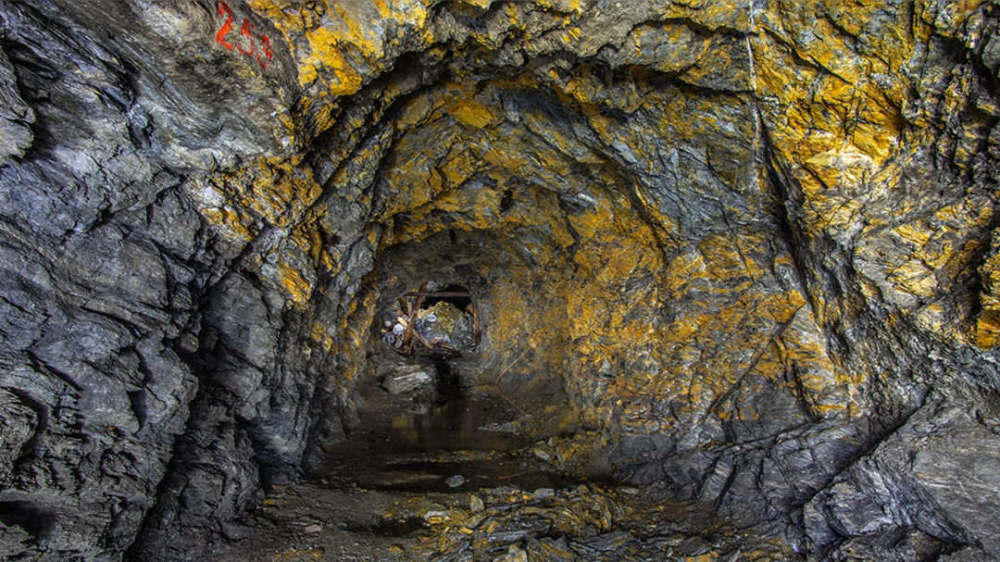 河南特大金矿31.5吨黄金仅1米2见方,全挖出来值117亿,多吗?