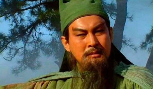 关羽所有雕像为何都闭着双眼老木匠谁敢让他睁眼代价太大