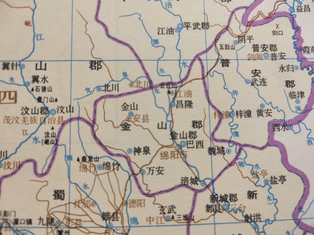 腐败,短暂的"太康盛世"很快被"永嘉之乱"取代,东晋十六国到南北朝时期