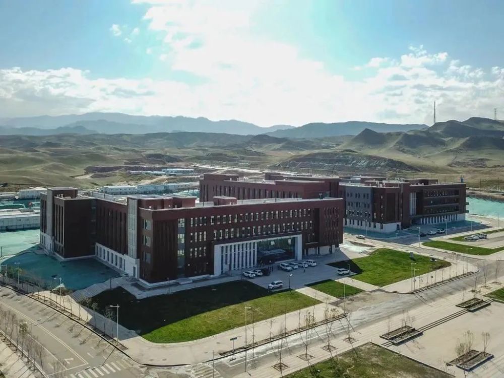 新疆大学博达校区正式启用,河马泉新区已逐渐崭露头角
