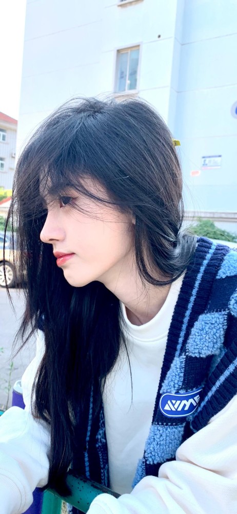 鞠婧祎校园风写真又甜又美网友直呼太爱了