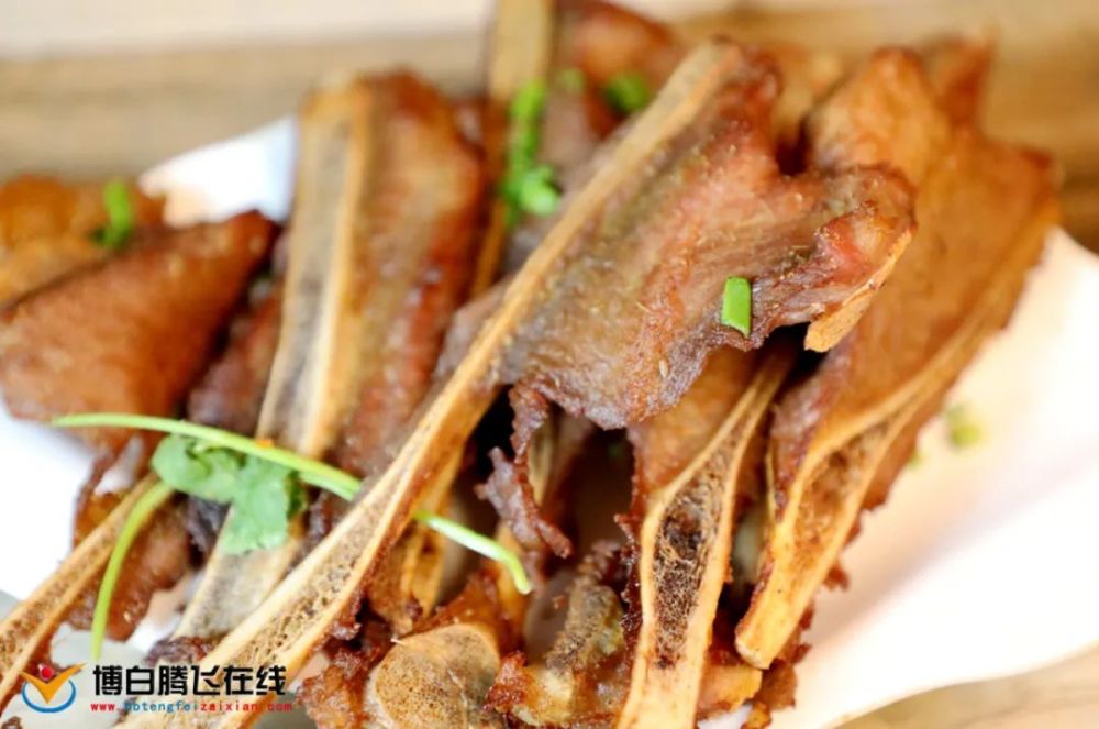 博白这家超会做猪头骨的夜宵摊,环境大升级!_腾讯新闻