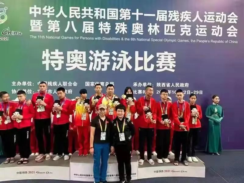 游泳2个大项目的比赛 此次赛会上 云霄县残疾人运动员 何玮健 吴智铭