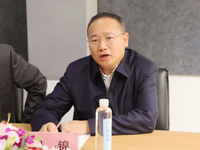 理事,中投中财基金管理有限公司董事长唐亮,中投中财董事总经理胡方辉