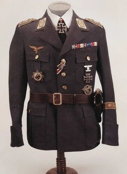 绘画素材军装控不同军装服饰参考满足你的所有军阀幻想