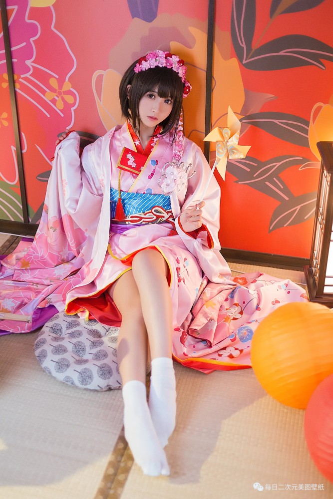cos丨加藤惠和服_腾讯新闻
