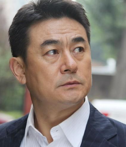 许多年轻观众可能叫不出李洪涛的名字,但他演过的角色你未必不清楚.