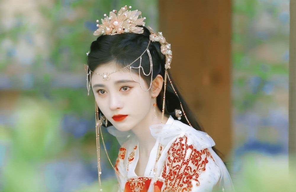 刚杀青就进组,鞠婧祎越吐槽越火,将出演古装剧《造作时光》女主