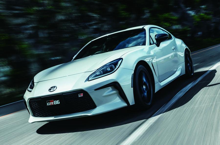 与上一代 brz 和丰田 gt86 一样,新款运动型双门轿跑车由日本制造商