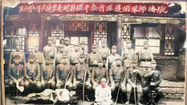 老照片:日军侵略中国的历史画面,看完让人感慨万千