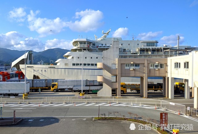 佐渡汽船连接日本海一侧最大城市和日本最大的离岛逾百年历史