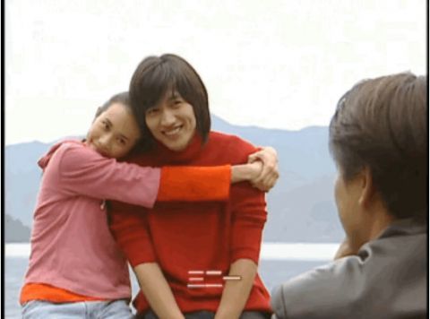 梦回《烈爱伤痕》!莫文蔚言承旭时隔20年同台牵手对唱