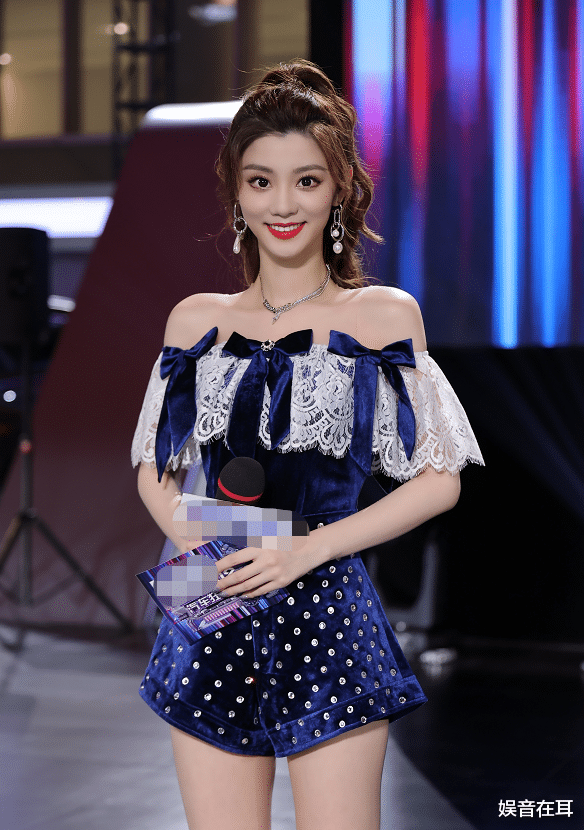 富商落网,牵出7位美貌女主持人,涉及"王牌女郎"