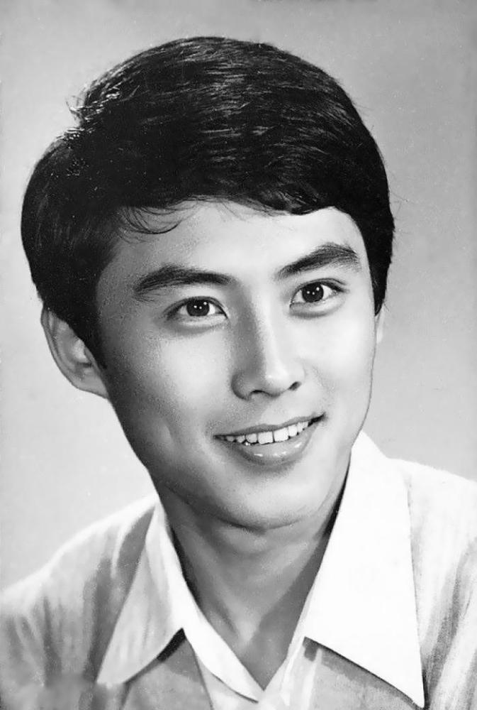 黑土地出美男子12位东北籍男星个个浓眉大眼帅得各有千秋