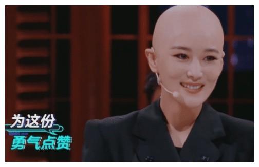 只有颜值高的人,才能驾驭光头吧.