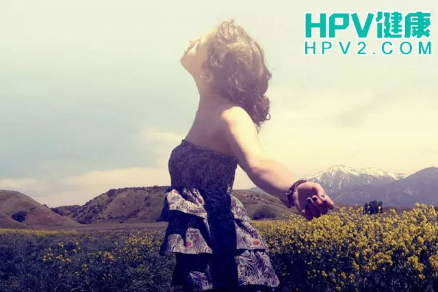 速查hpv1,私处附近长"疙瘩"有的人可能会在私处附近,长出一些菜花状的