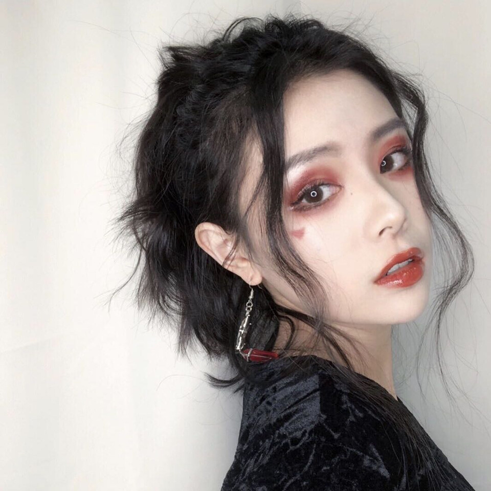 【万圣节真人男女头像】有没有跟我组队挨家挨户要糖果的
