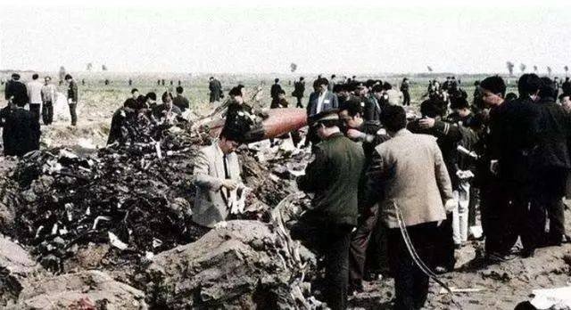 94年西安空难:飞机在空中解体,160人无一生还,只因插头插反了