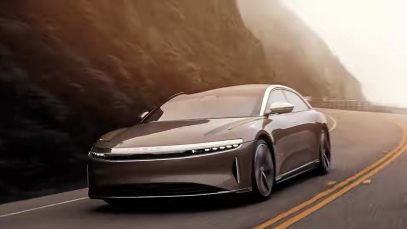 美国发布一款电动车lucid air,续航里程超过特斯拉?达到900公里!