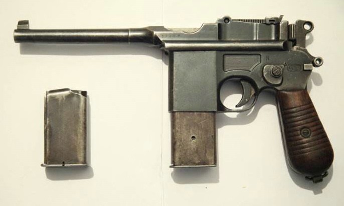 型的c96,名为schnellfeuer(解为速射),收藏家把这种型号取名为m1932