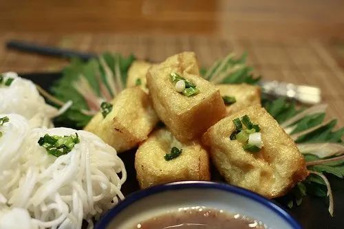 越南河内的民间美食-梦豆腐
