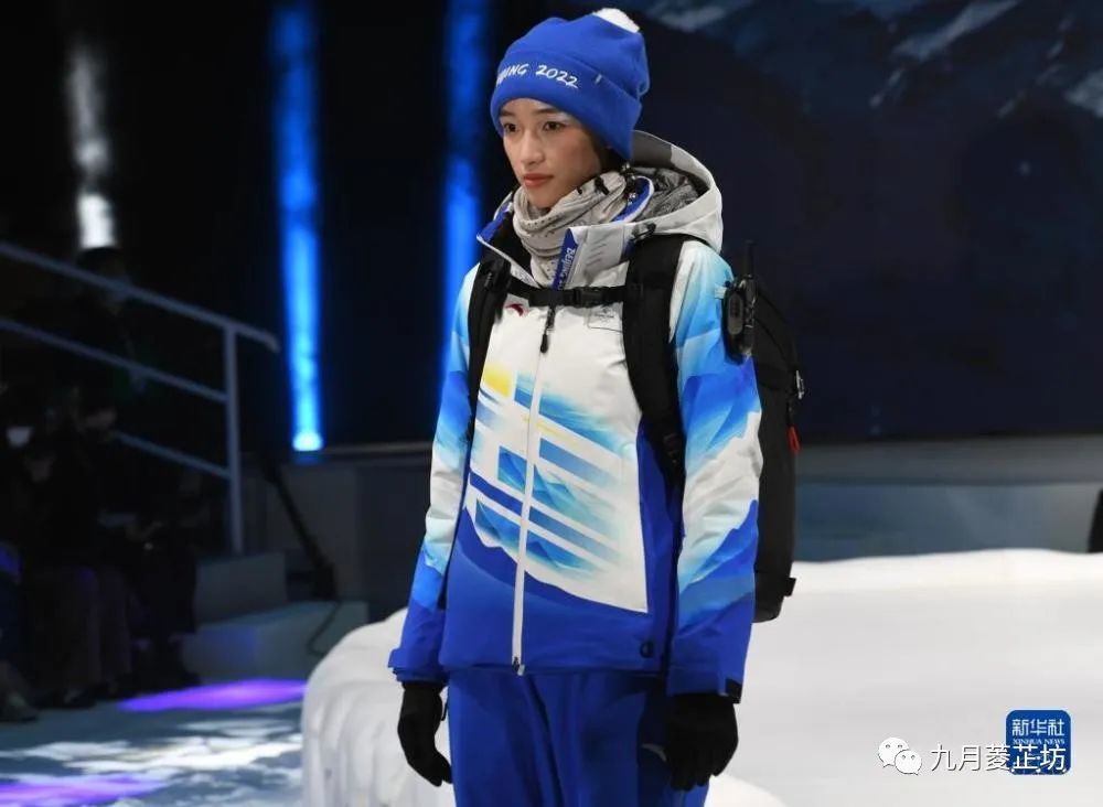 那冬季运动会的服装就要被众人关注了,带大家来看看今年的冬奥会服装