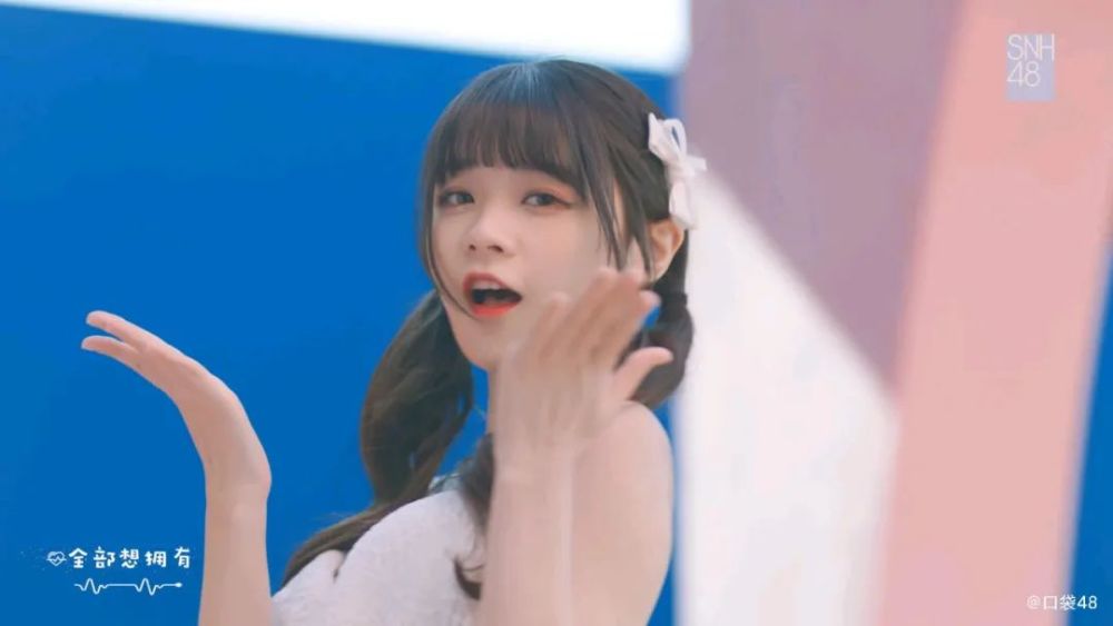 明星电脑壁纸|snh48—简简单单的泳装秀