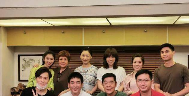 《外来媳妇本地郎》中康枝子扮演者何文茵,她与康祈耀