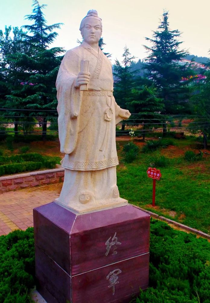 更是少年英雄终军的故乡还是泉城济南的绿肺和水源补给区不仅是因为