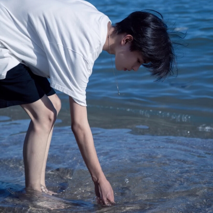 有点帅气的网络男神头像