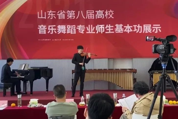 杨焜丞 一等奖指导教师:卓品管弦本科组曲厚润 一等奖指导教师:董乐晨