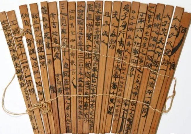 从竹简书法看中国古代书法的演变