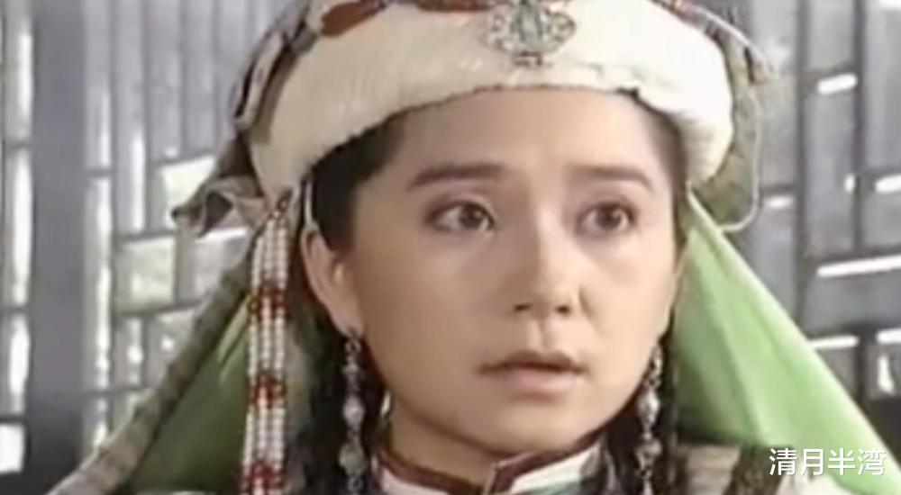 杨紫嫣:最艳丽的香香公主杨紫嫣,别名杨钫涵,杨雅娜,杨梓嫣,1994年因