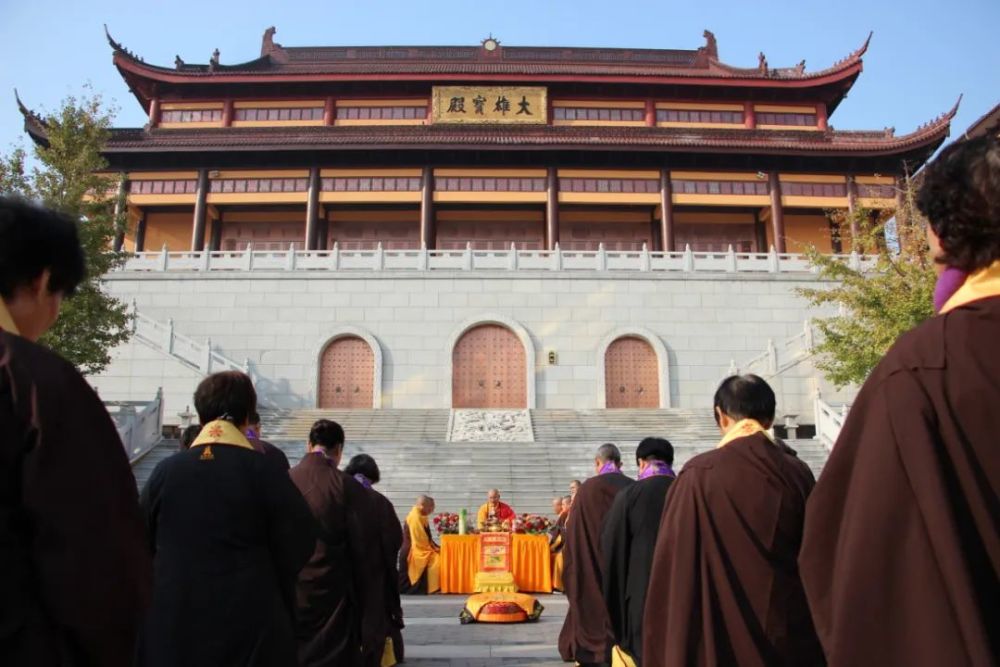 每周放生丨11月7日东台弥陀寺举行放生活动