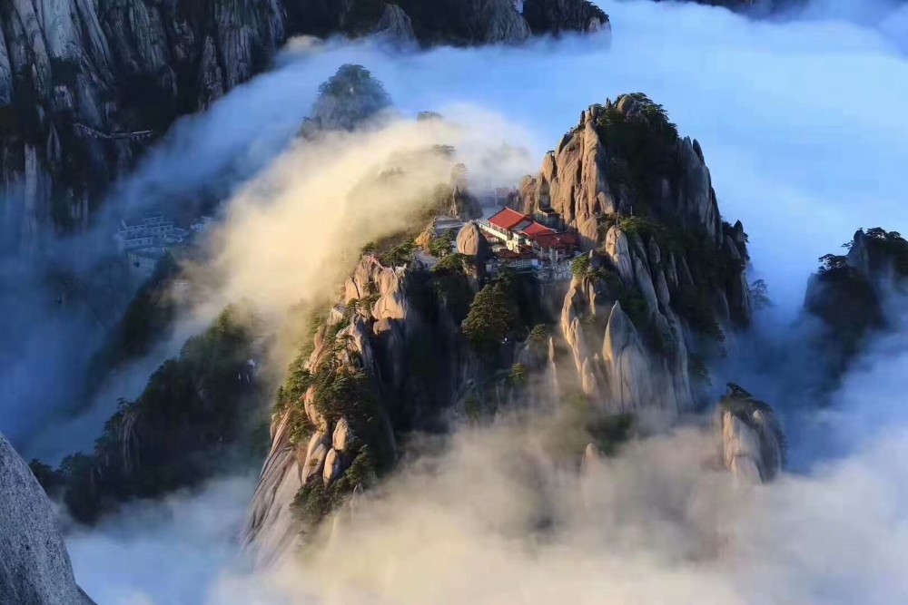 黄山仙境美景如画