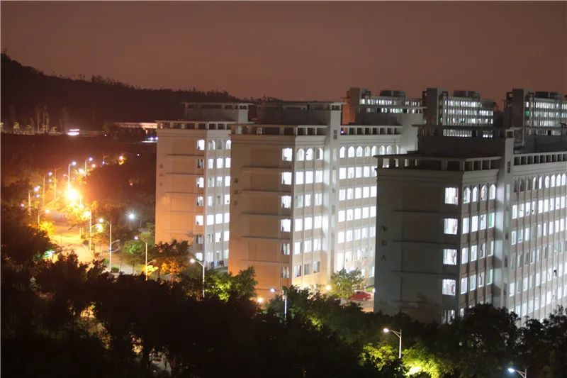 湖光校区广东海洋大学在祖国大陆南端两个美丽的海滨城市湛江市和阳江