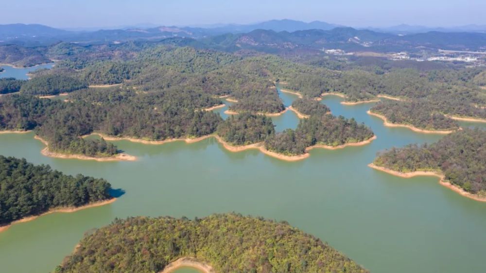 广东版的千岛湖?这里是广东开平孔雀湖,颜值堪比千岛湖