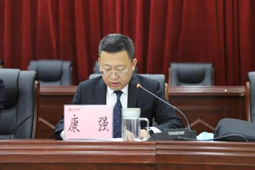 西丰县召开领导干部警示教育大会