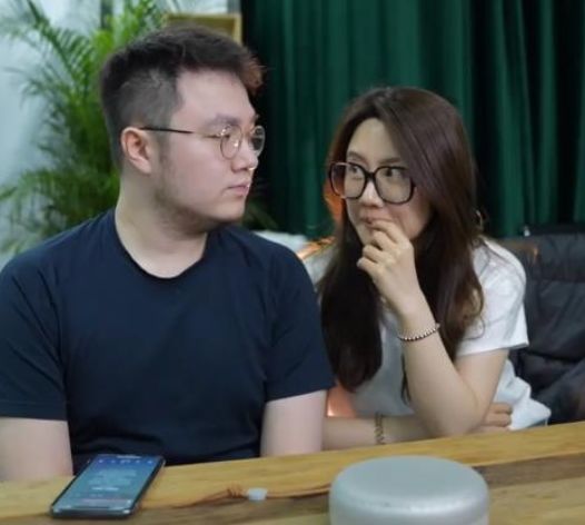 宋丹丹儿媳妇整天烟不离手,和巴图相处像母子,宝宝超