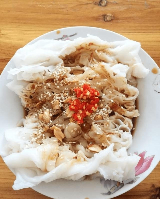 粤西美食信宜捞粉正宗做法是什么