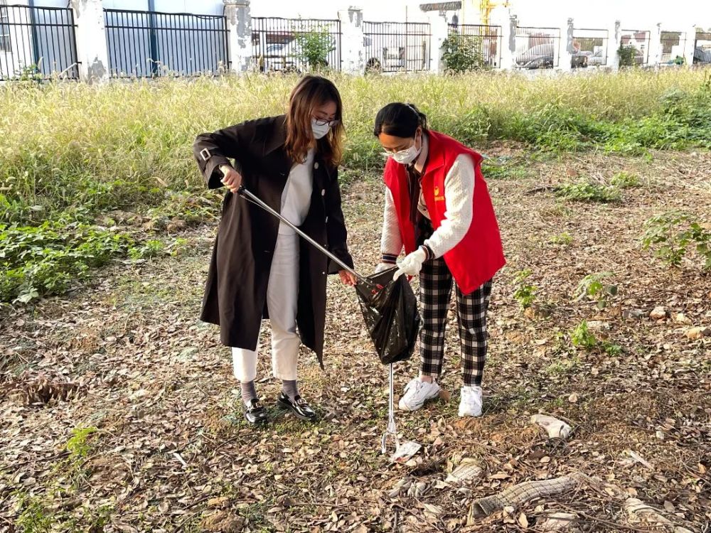 为深入推进全国文明典范城市创建工作,加强志愿服务覆盖面,提升街道