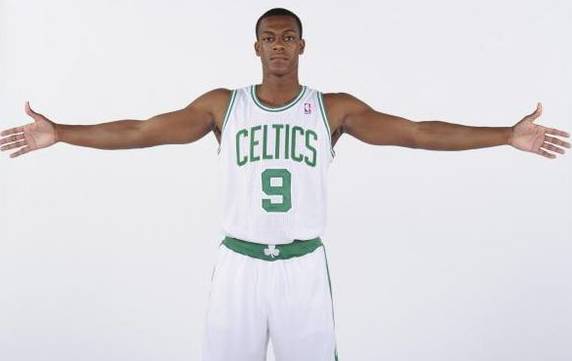 nba十大长臂怪人,朗多浓眉戈贝尔上榜,第一张开手臂