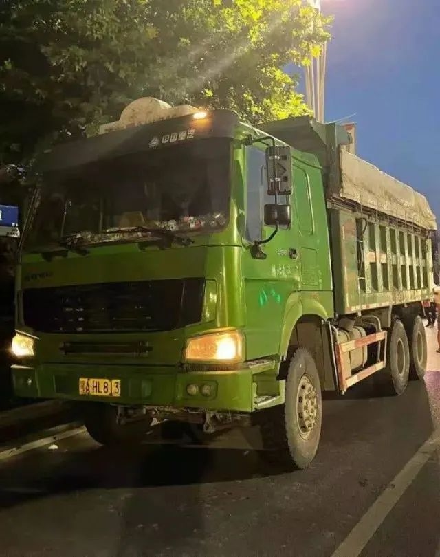 源头管控"下真功"要做好道路硬化,配备喷淋设备"10月28日下午3时
