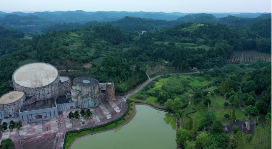 中华侏罗纪探秘旅游区花果山城市公园射洪的美景有山有水,射洪的文化