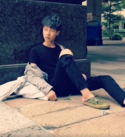 大网红许华升从穷小子逆袭成为亿万富豪他是广西人的骄傲吗
