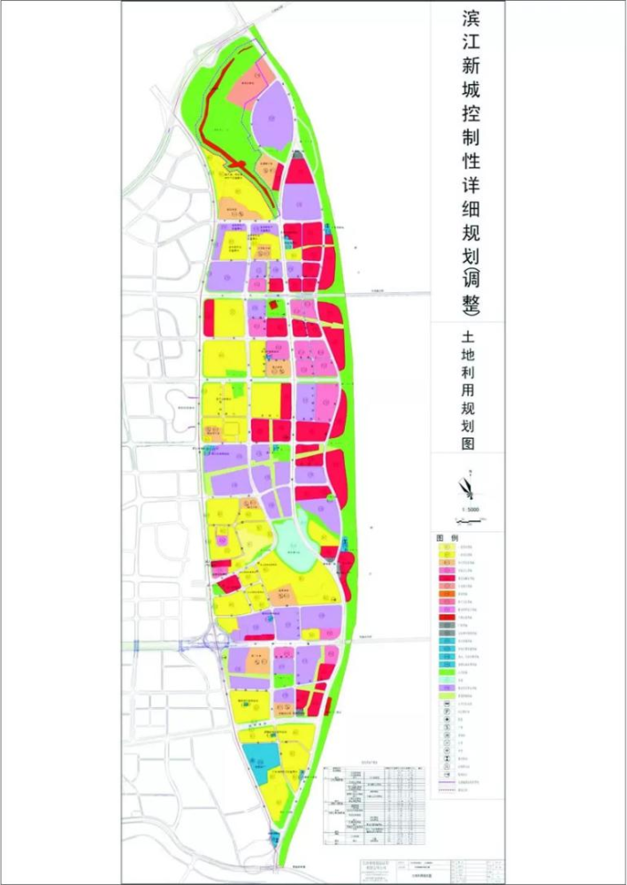 从地段看,滨江新城,地处长沙市岳麓区湘西岸,背靠市政府,南部和五一